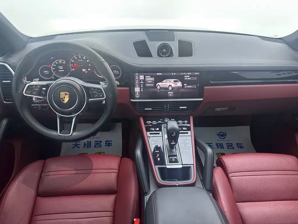 Porsche Cayenne 2020 — фото 11