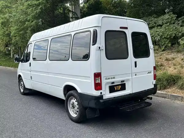 Ford Transit 2021