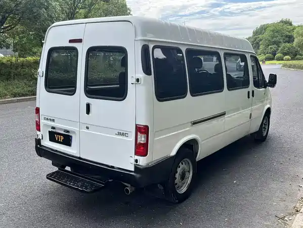 Ford Transit 2021