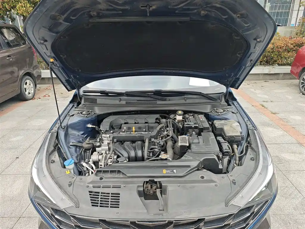 Hyundai Elantra 2021 — фото 20