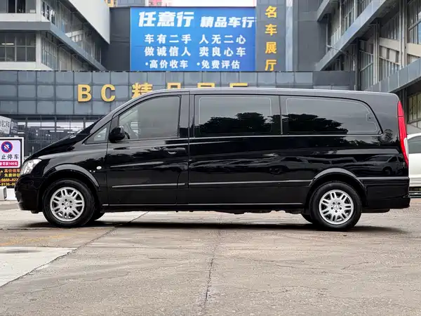 Mercedes-Benz Vito 2015
