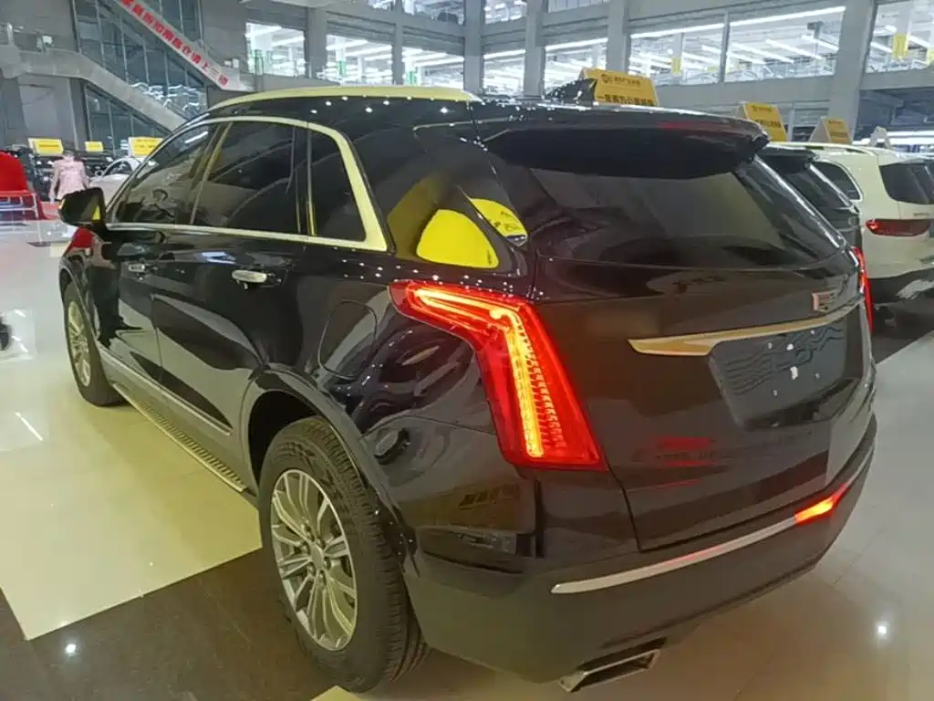 Cadillac XT5 2018 — фото 5