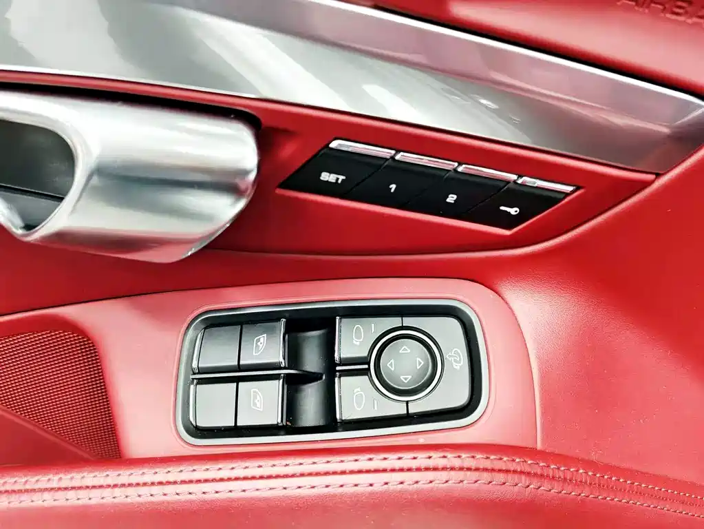 Porsche 718 2023 — фото 16