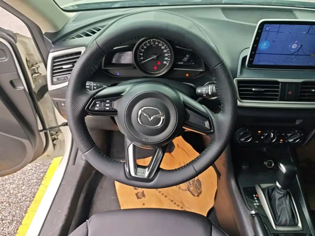 Mazda 3 Angkesela 2019 — фото 11