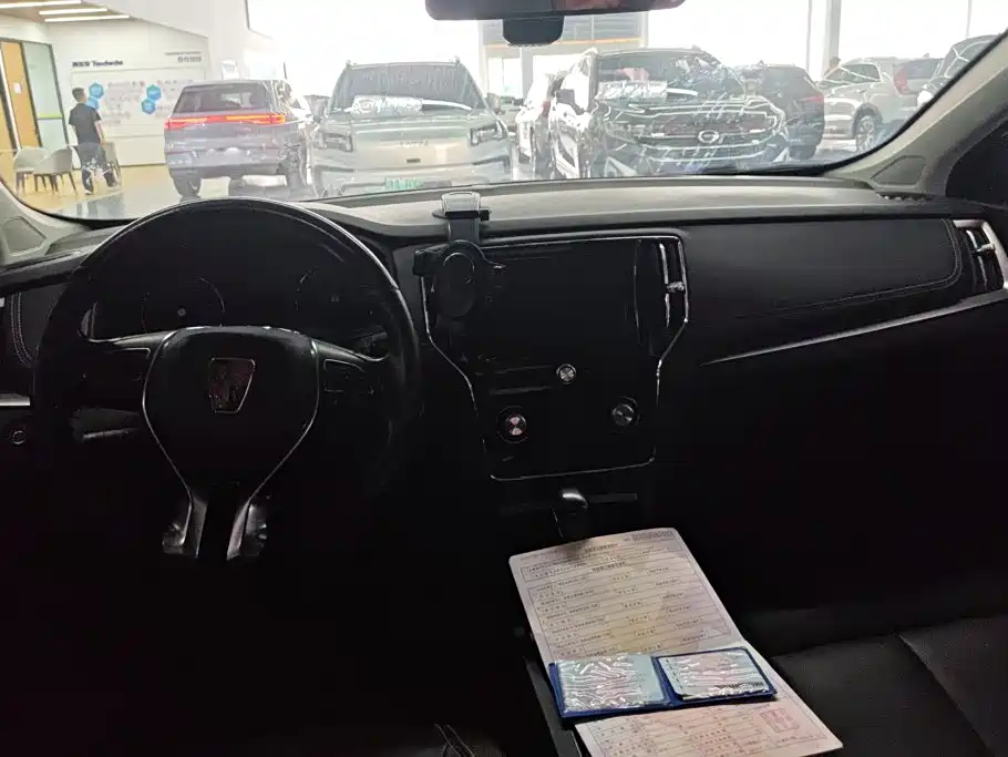 Roewe i6 Classic 2019 — фото 12