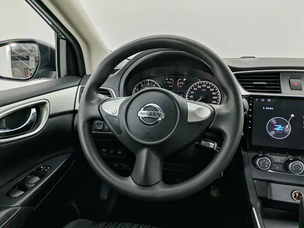 Nissan Sylphy 2024 — фото 15