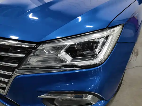 Roewe i5 2019