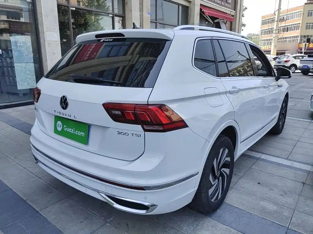 Volkswagen Tiguan L 2024