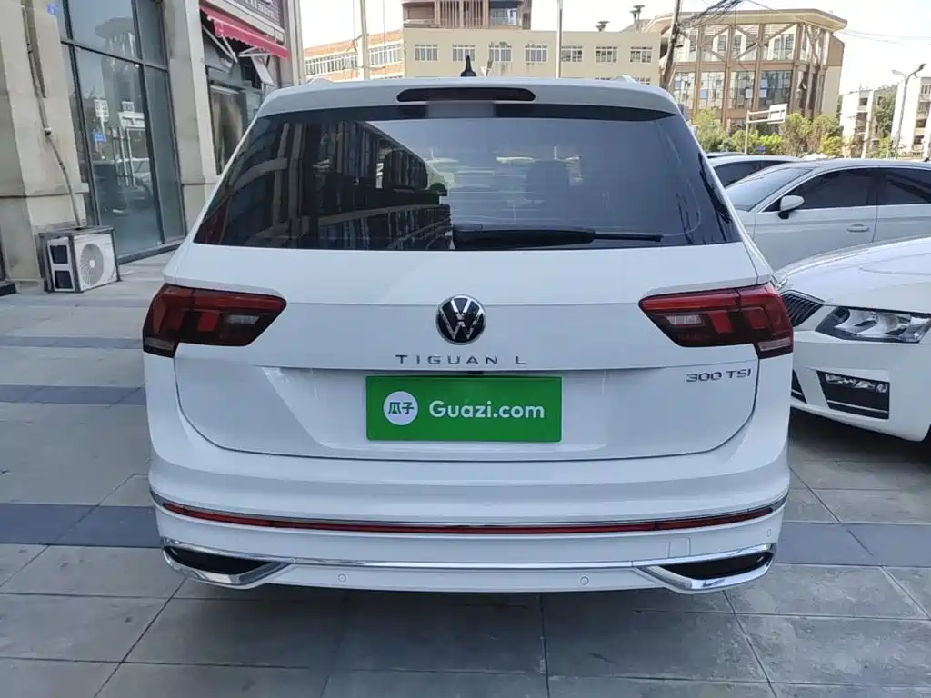 Volkswagen Tiguan L 2024