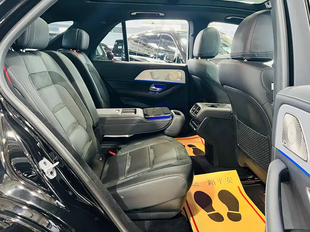 Mercedes-Benz GLE AMG 2023 — фото 12