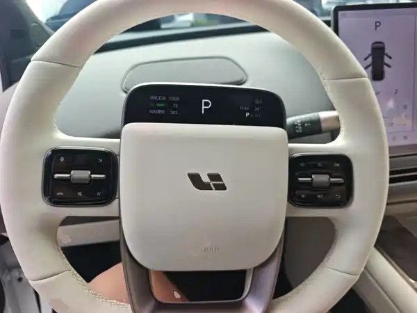 Li Auto i6 2026