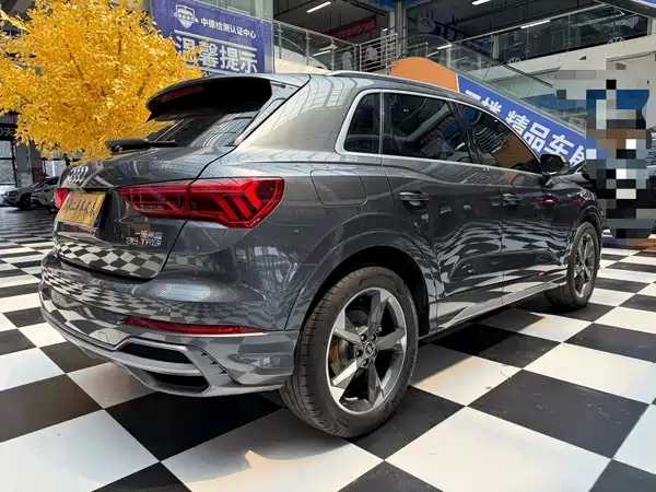 Audi Q3 2022
