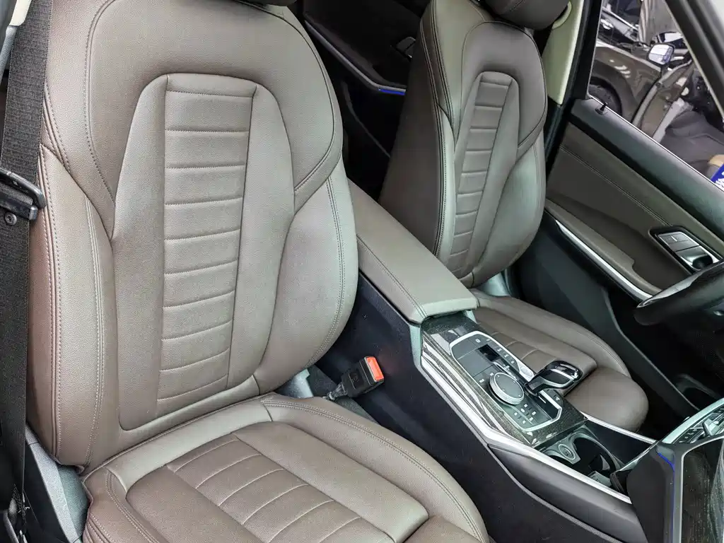 BMW 3 Series 2020 — фото 13