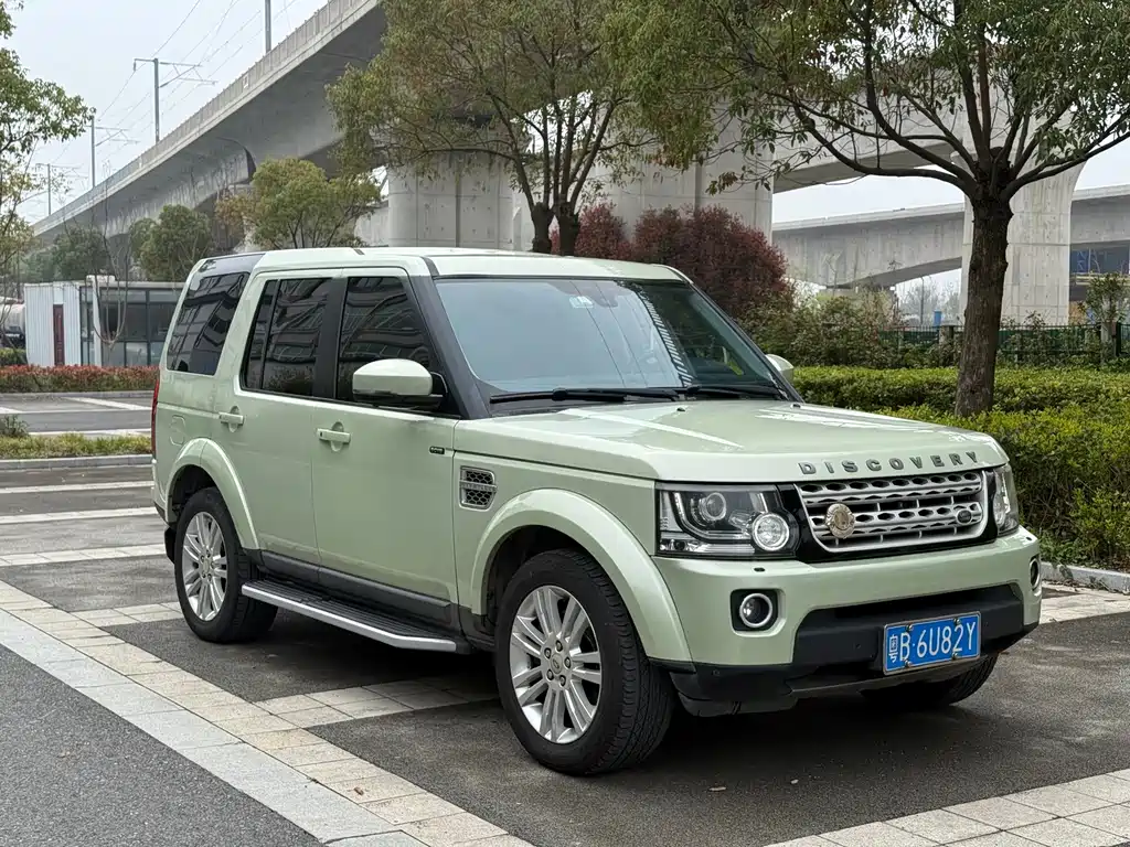 Land Rover Discovery 2014 — фото 3
