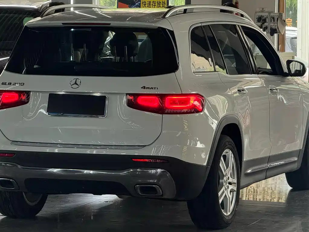 Mercedes-Benz GLB 2021 — фото 9