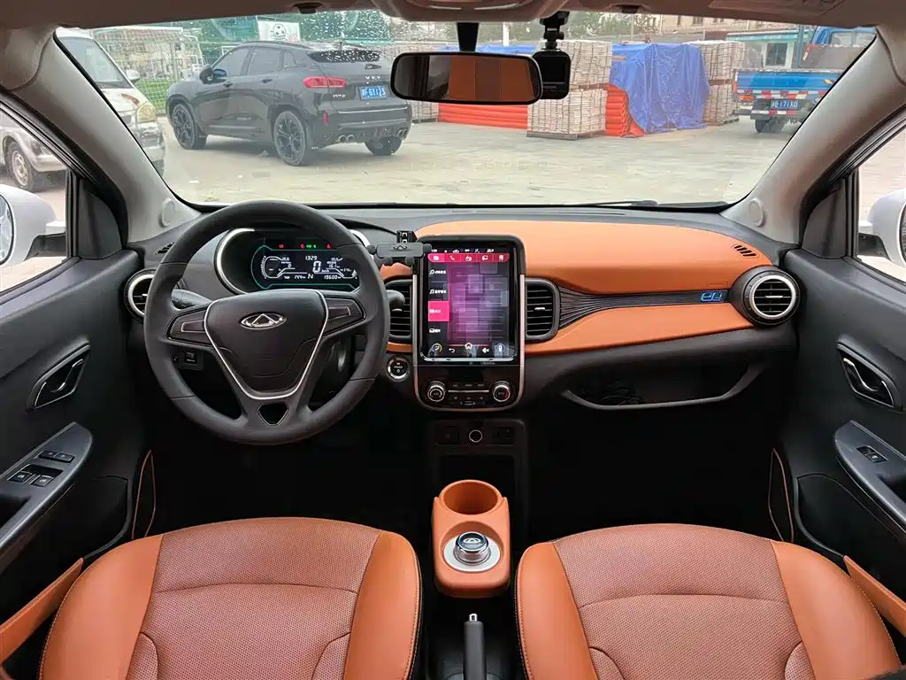 Chery QQ Little Ant 2018 — фото 11