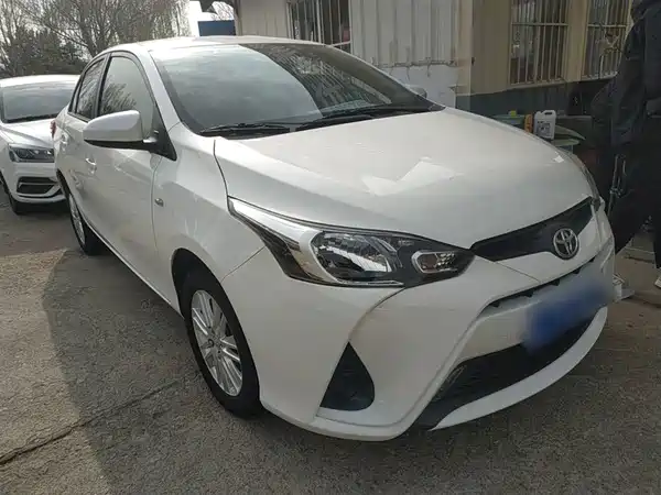 Toyota Yaris L 2017