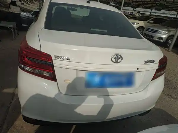 Toyota Yaris L 2017