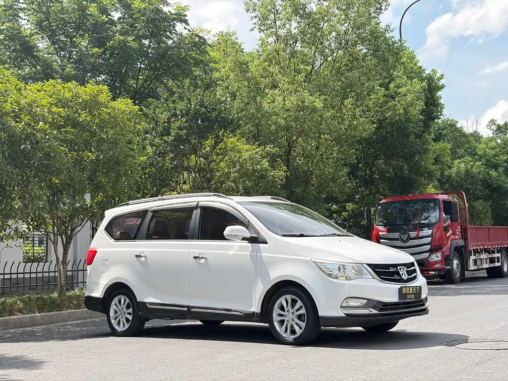 Baojun 730 2017
