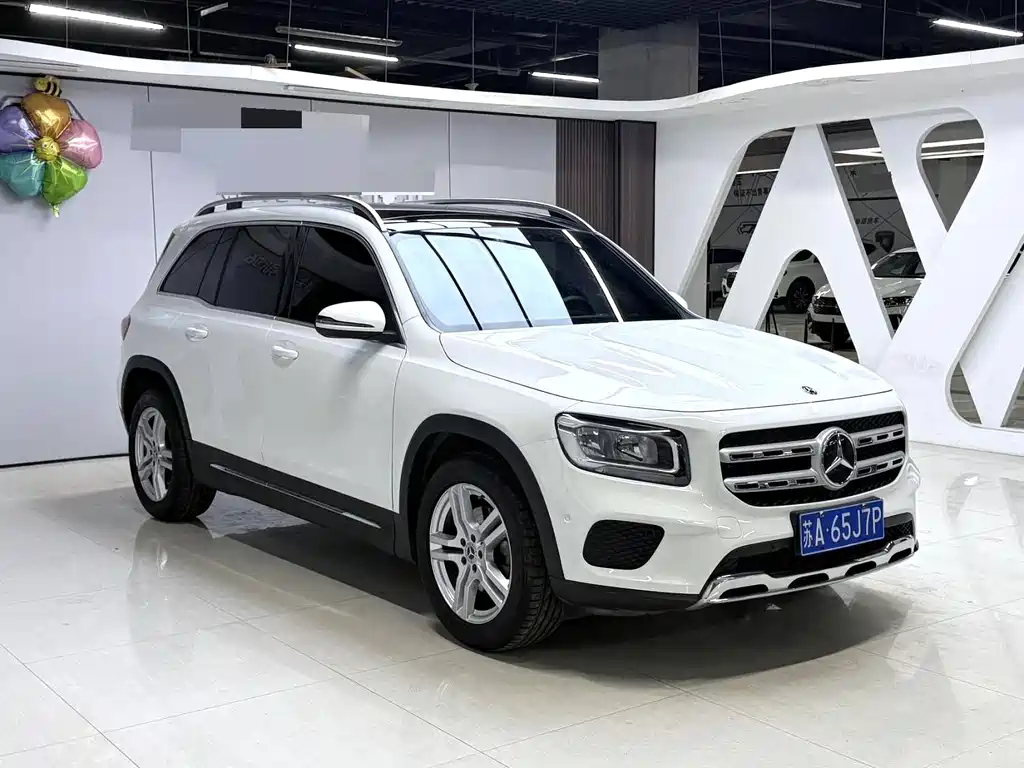 Mercedes-Benz GLB 2021