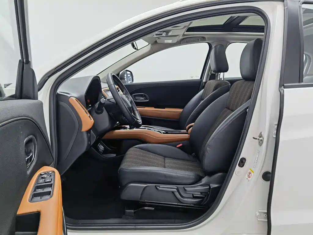 Honda Vezel 2015 — фото 10
