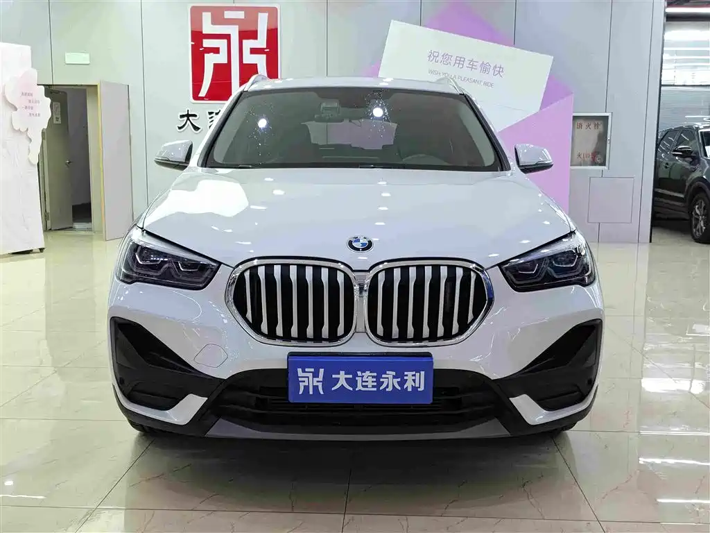 BMW X1 2022 — фото 2