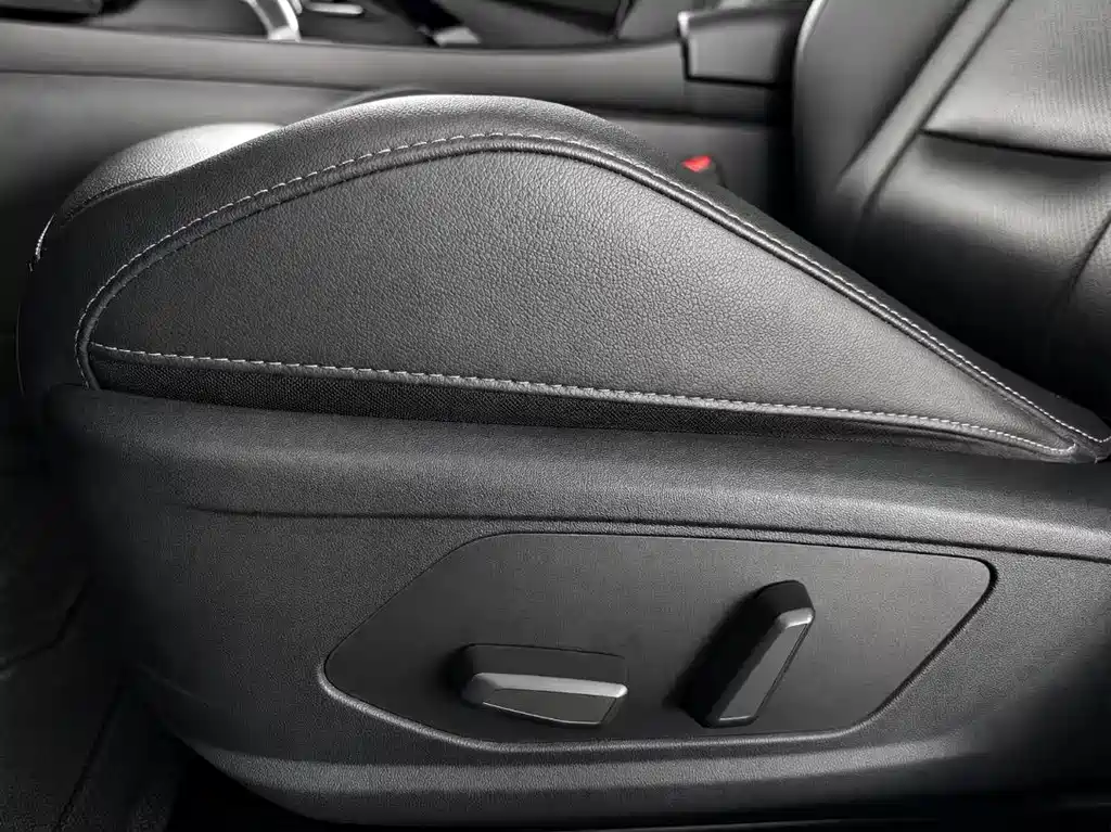 Hyundai Elantra 2022 — фото 17