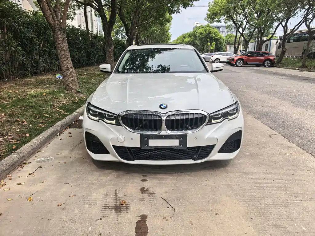 BMW 3 Series 2021