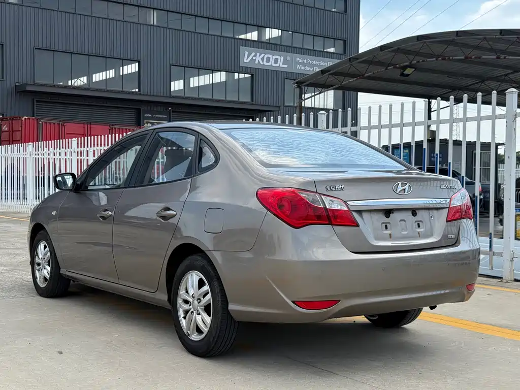 Hyundai Joyful 2015