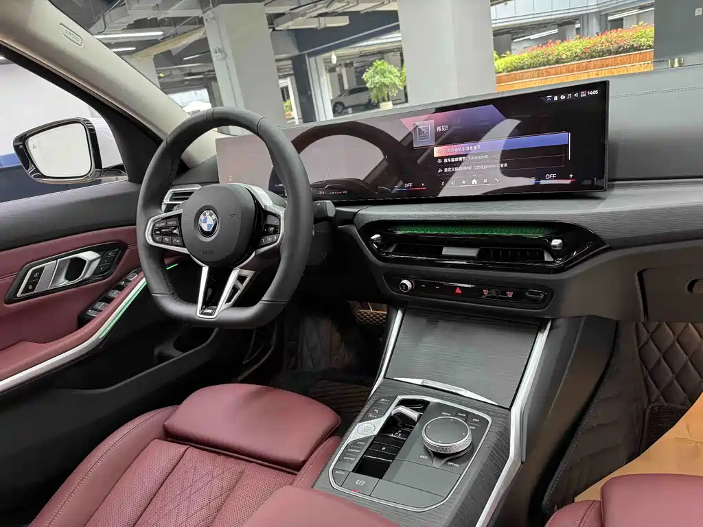 BMW 3 Series 2025 — фото 16
