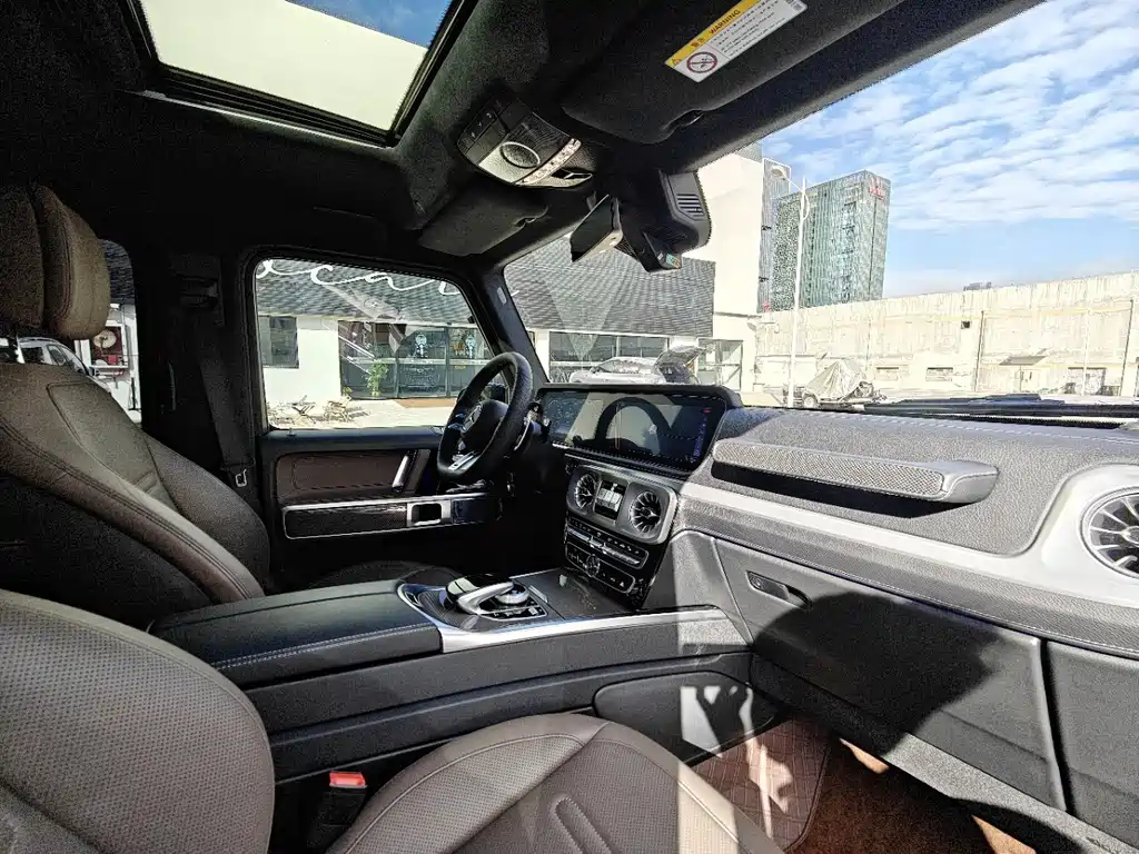 Mercedes-Benz G-Class 2022 — фото 10