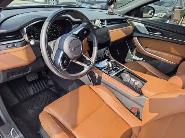 Jaguar XFL 2023