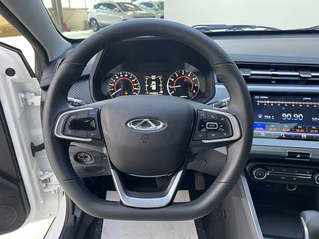 Chery Tiggo 3x 2023 — фото 16