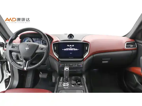 Maserati Ghibli 2022