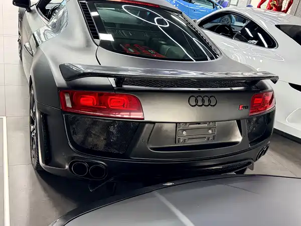 Audi R8 2010