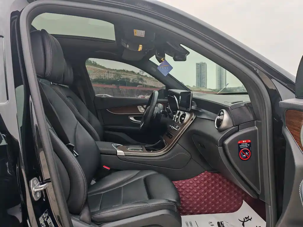Mercedes-Benz GLC 2020 — фото 10