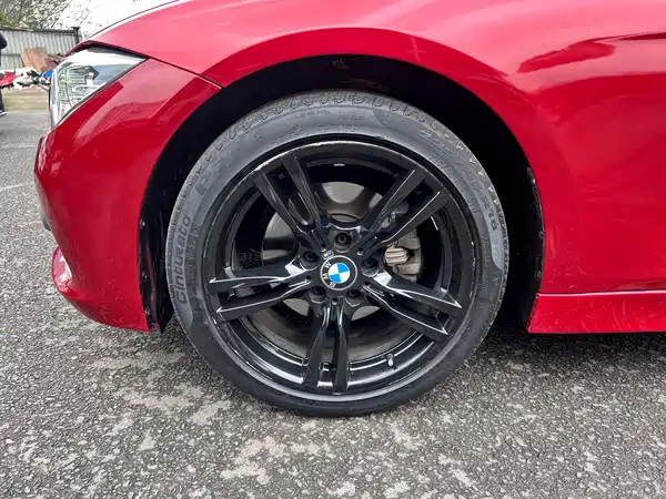 BMW 3 Series 2016