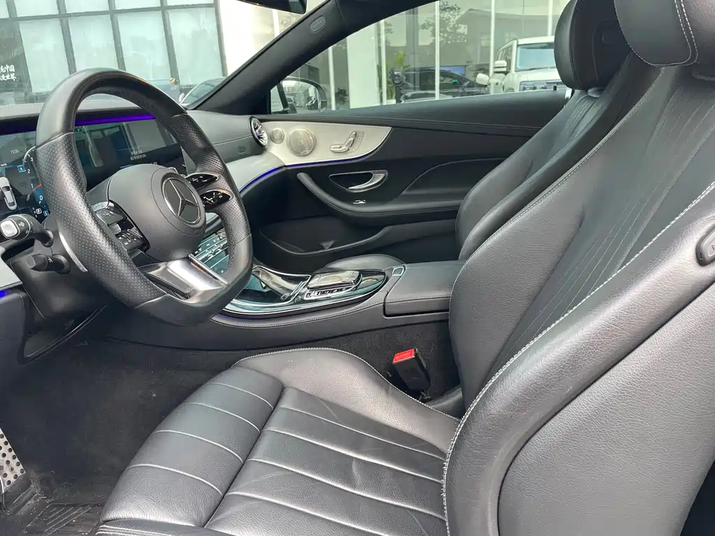 Mercedes-Benz E-Class 2021