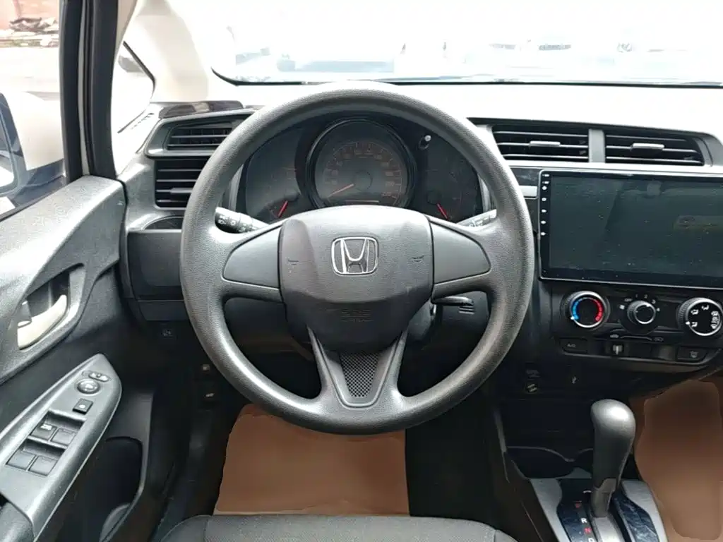 Honda Fit 2019 — фото 11