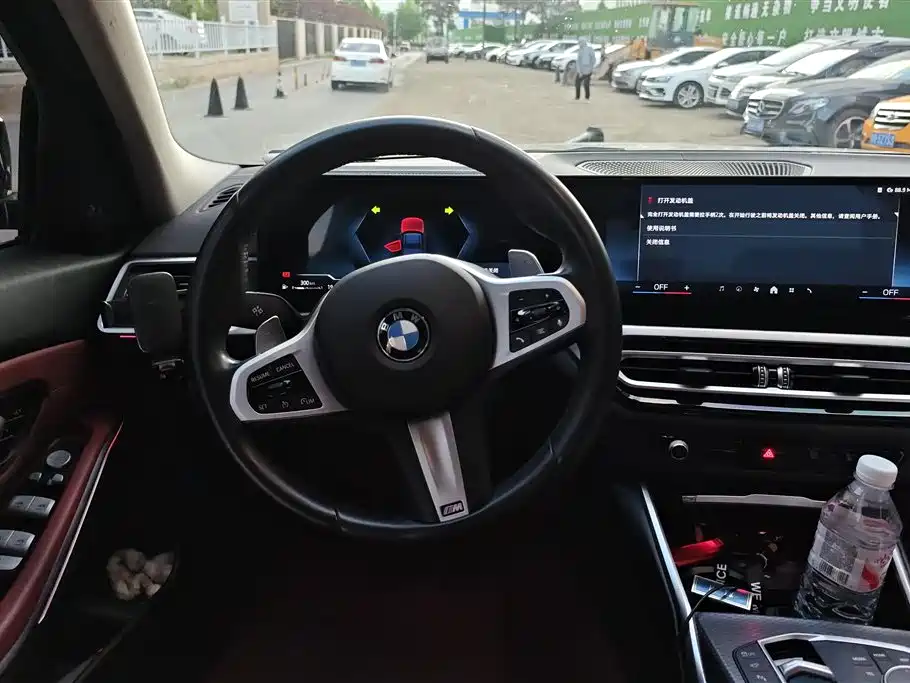 BMW 3 Series 2023 — фото 14
