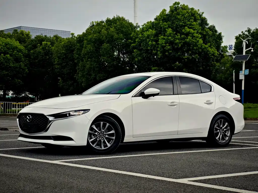 Mazda 3 Angkesela 2020