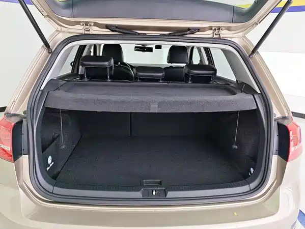 Volkswagen Golf 2016