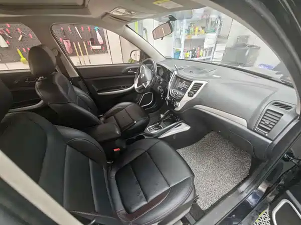 Changan CS35 2016