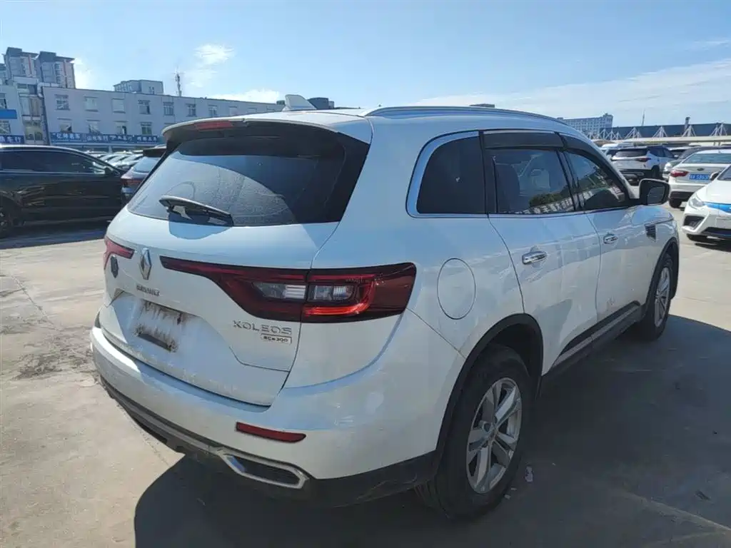 Renault Koleos 2018 — фото 7