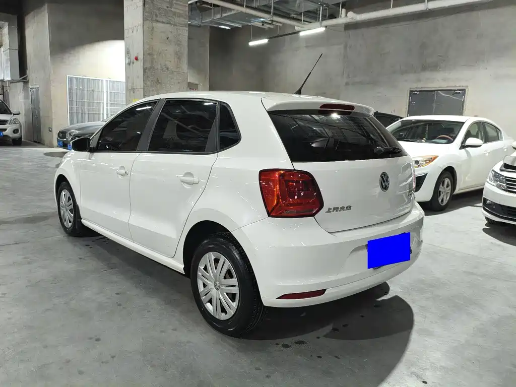 Volkswagen Polo 2016