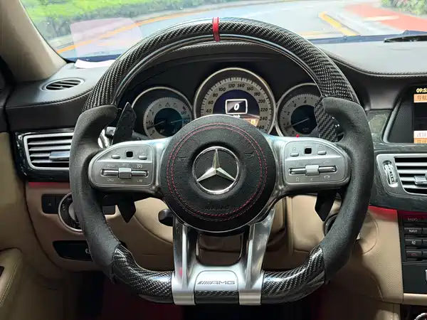 Mercedes-Benz CLS 2013