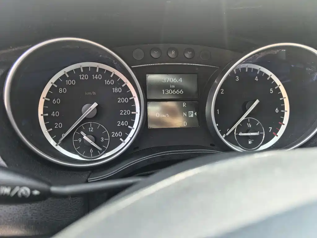 Mercedes-Benz R-Class 2017