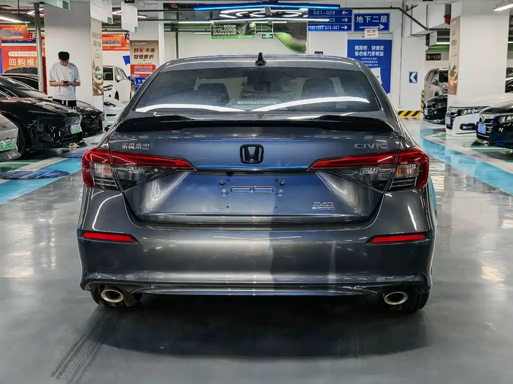 Honda Civic 2024 — фото 14