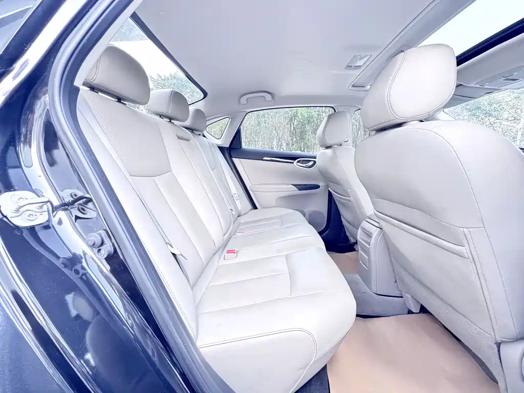 Nissan Sylphy 2019 — фото 12