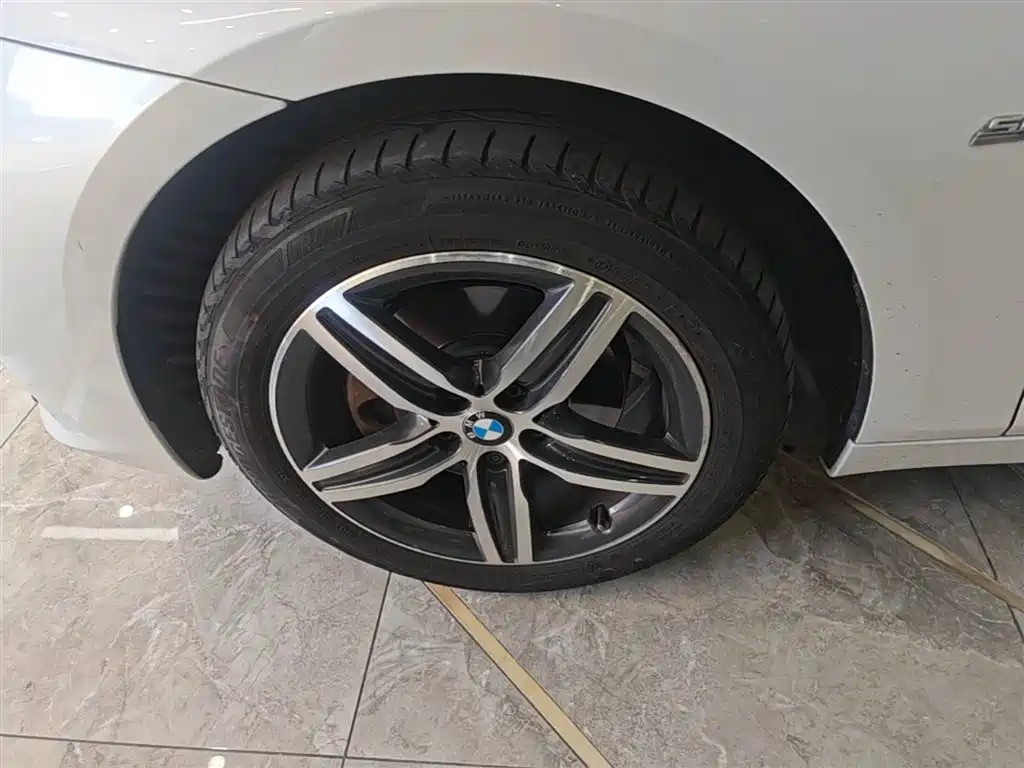 BMW 2 Series Active Tourer 2017 — фото 23